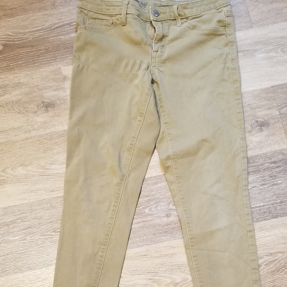 ♟5 for $20♟Super stretchy skinny khakis